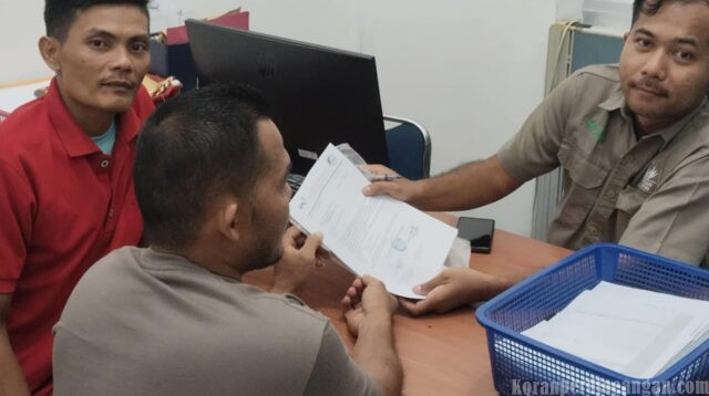 Serikat Pekerja FSPMI PT Asian Agri Serahkan Surat Bipartit Pertama kepada Manajemen PT IIS Kebun Sei Lala
