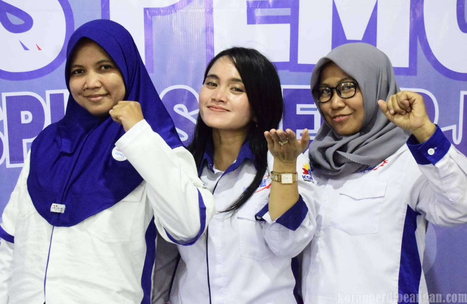 Buruh Harus Tahu Haknya, Bukan Hanya Kewajibannya. Ayo Berserikat!