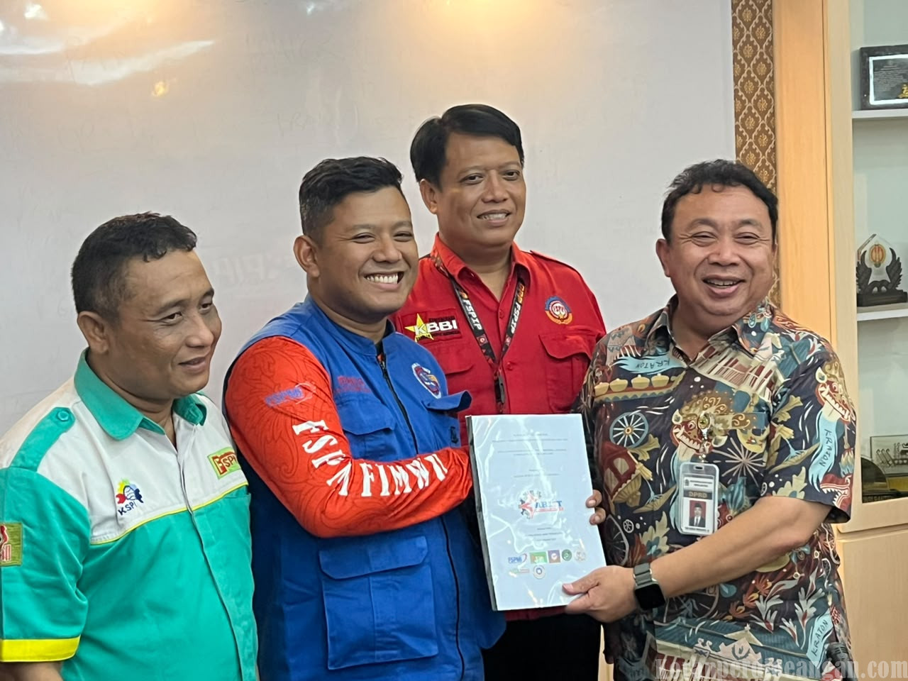 Enam Tuntutan FSPMI ke DPRD Jawa Tengah di Aksi Serentak 1 Oktober
