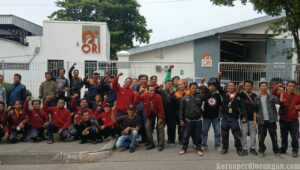 Anggota Support Tim Runding PKB PUK SPAI FSPMI PT Ori Polytec Composites