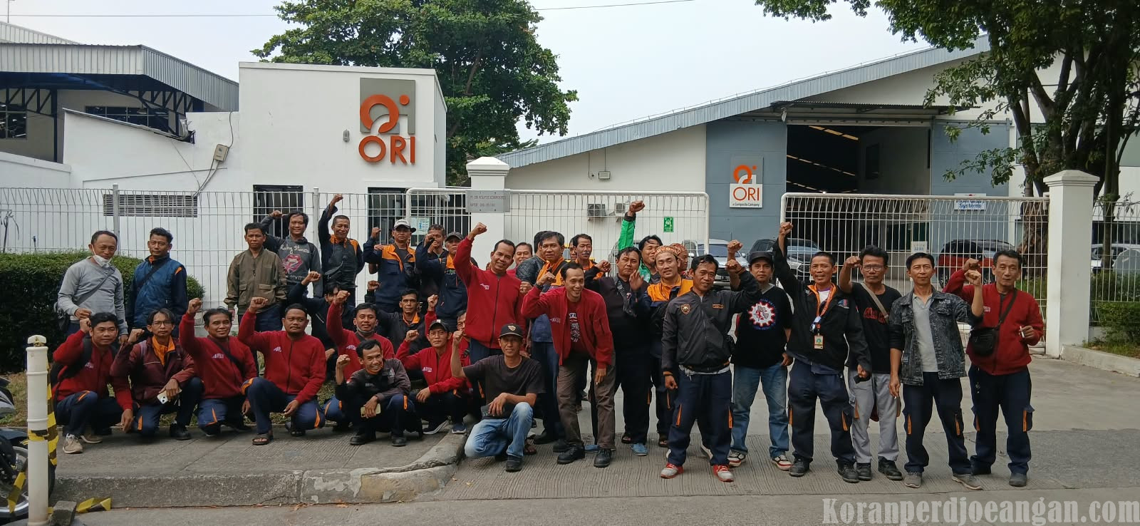 Anggota Support Tim Runding PKB PUK SPAI FSPMI PT Ori Polytec Composites
