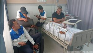 PUK FSPMI Suzuki Jenguk Pengurus HIK yang Dirawat, Tegaskan Solidaritas dan Kepedulian Antar Anggota