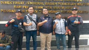 Buruh FSPMI Karawang Kawal Sidang di PTUN Jakarta