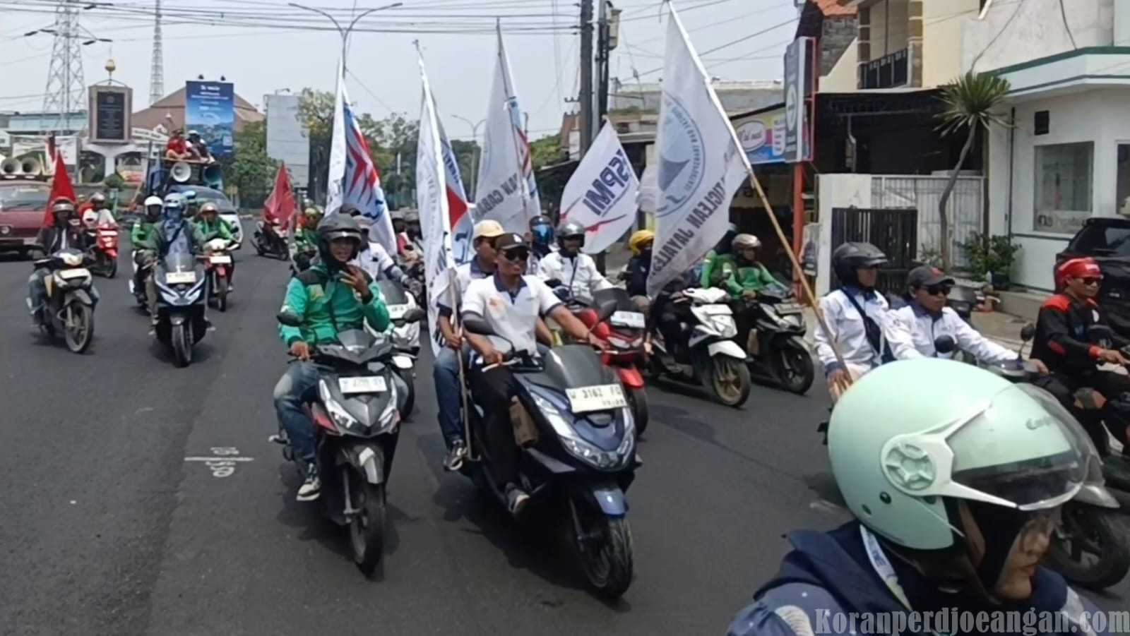 FSPMI Bersama SEKBER Jawara Gelar Aksi Damai, Suarakan Tuntutan Demi Kesejahteraan Buruh Gresik