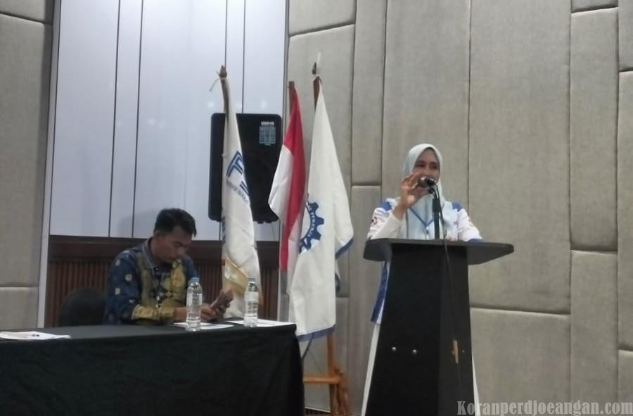 Fika Faradisiana Cetak Sejarah Menjadi Satu-Satunya Perempuan Pimpin PC SPLP FSPMI
