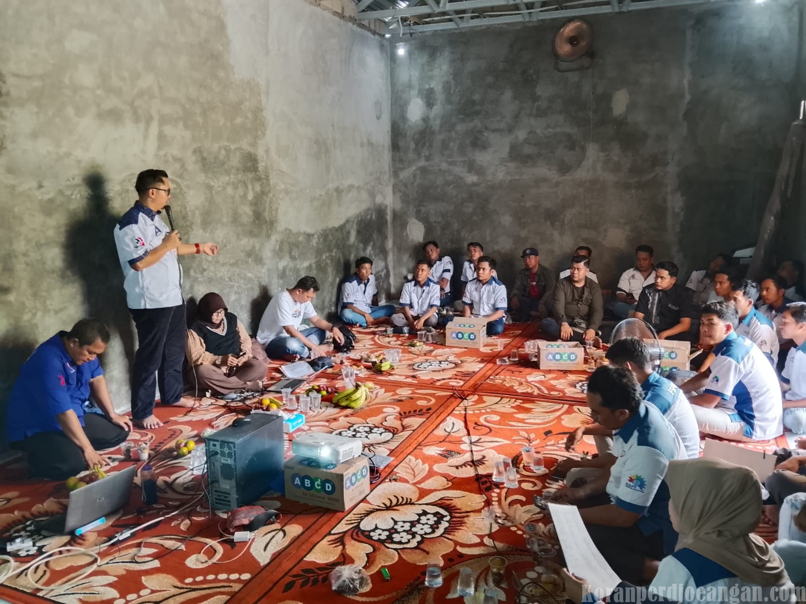 Konsolidasi SPAI FSPMI Jember, Rahmat Binsar Ketua Umum SPAI Tekankan Pemimpin Harus Hadir di Tengah Anggota