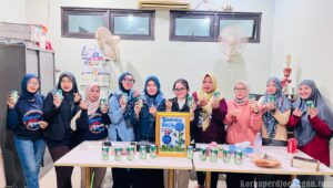 Bidang Perempuan dan Pekerja Muda SPAI FSPMI Bekasi Gelar Rapat Rutin dan Serah Terima Jabatan 