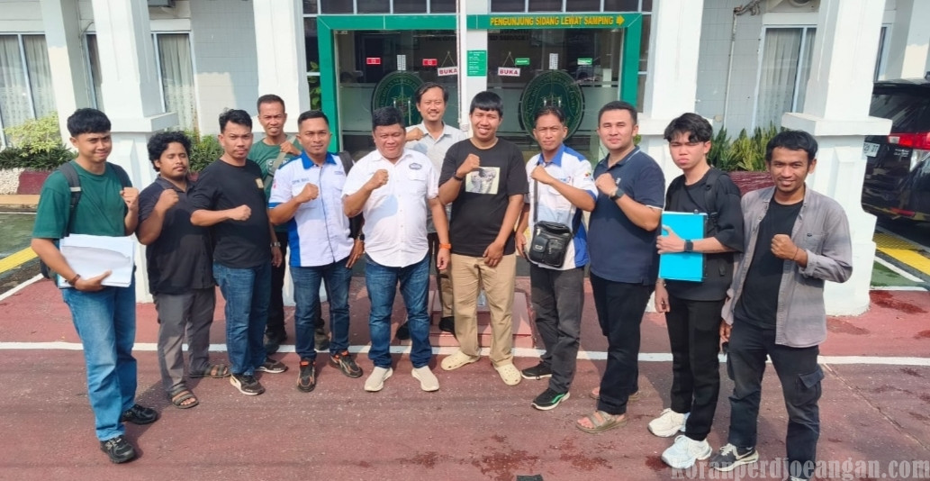 Mangkir Dalam Sidang, PT DB Dianggap Tak Taat Hukum, Buruh Akan Laporkan Dugaan Tindak Pidananya
