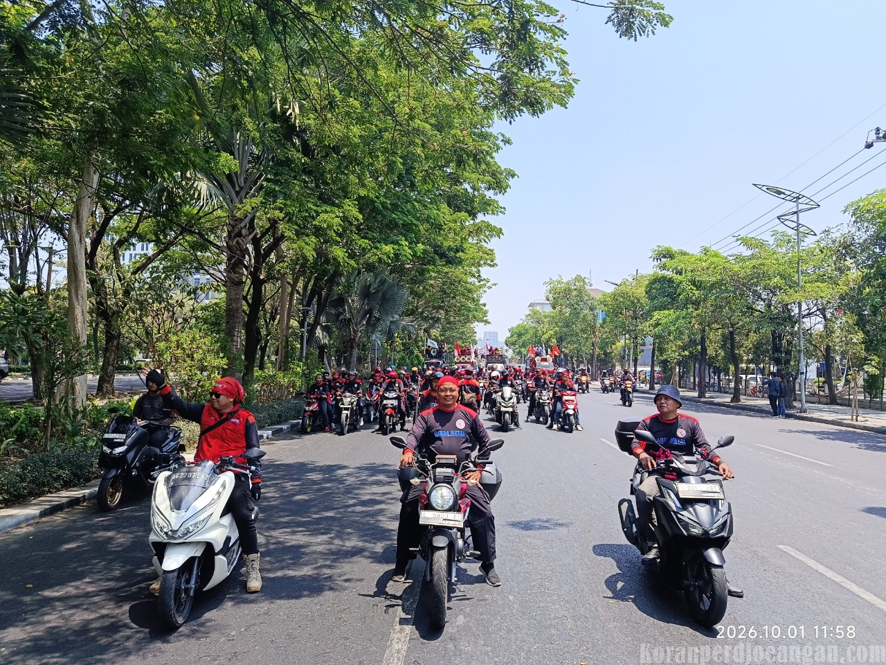 Aksi Pemanasan FSPMI Jatim, SPLP Surabaya Kawal RUU Ketenagakerjaan
