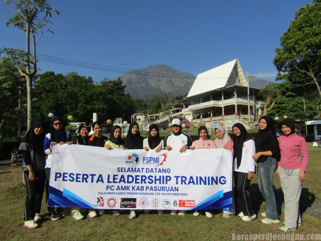 Bidadari FSPMI Disiapkan Jadi Kader Penerus Perjuangan Buruh Perempuan Pasuruan Raya