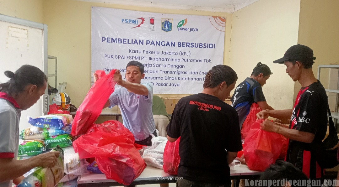 KPJ Ringankan Beban Pekerja, PUK SPAI FSPMI PT Ikapharmindo Putramas Tbk Konsisten Jalankan Program Sembako Bulanan