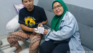 Terharu Dijenguk Kawan Seperjuangan, Safari Sampaikan Terima Kasih kepada Buruh SPAMK FSPMI Bekasi