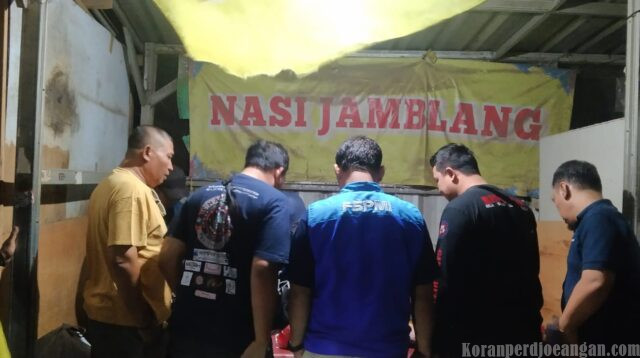 Berburu Nasi Jamblang di Pasar Jaga Satru, Nikmati Kuliner Khas Cirebon