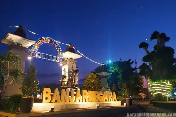 Puisi : Satu Malam di Banjarnegara